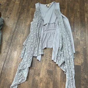Grey lace cover